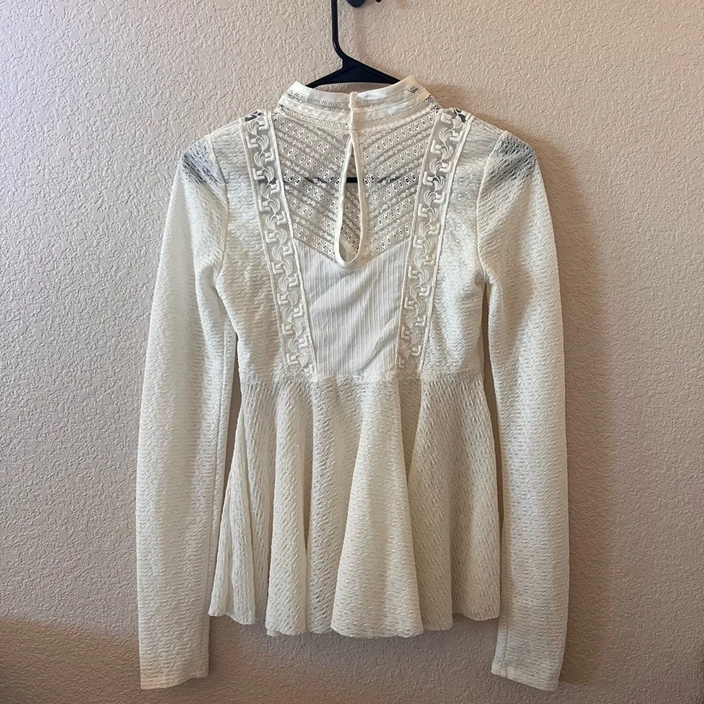 Free People Cream Lace Ling Sleeve Peplum top / Boho Western Cowgirl - Picture 8 of 13